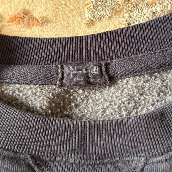 Brandy Melville Women's Navy and Blue Sweatshirt - Picture 3 of 3